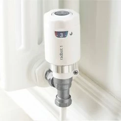 Radbot 1 Intelligent Energy Saving Thermostatic Radiator Valve with Base + Lock Shield